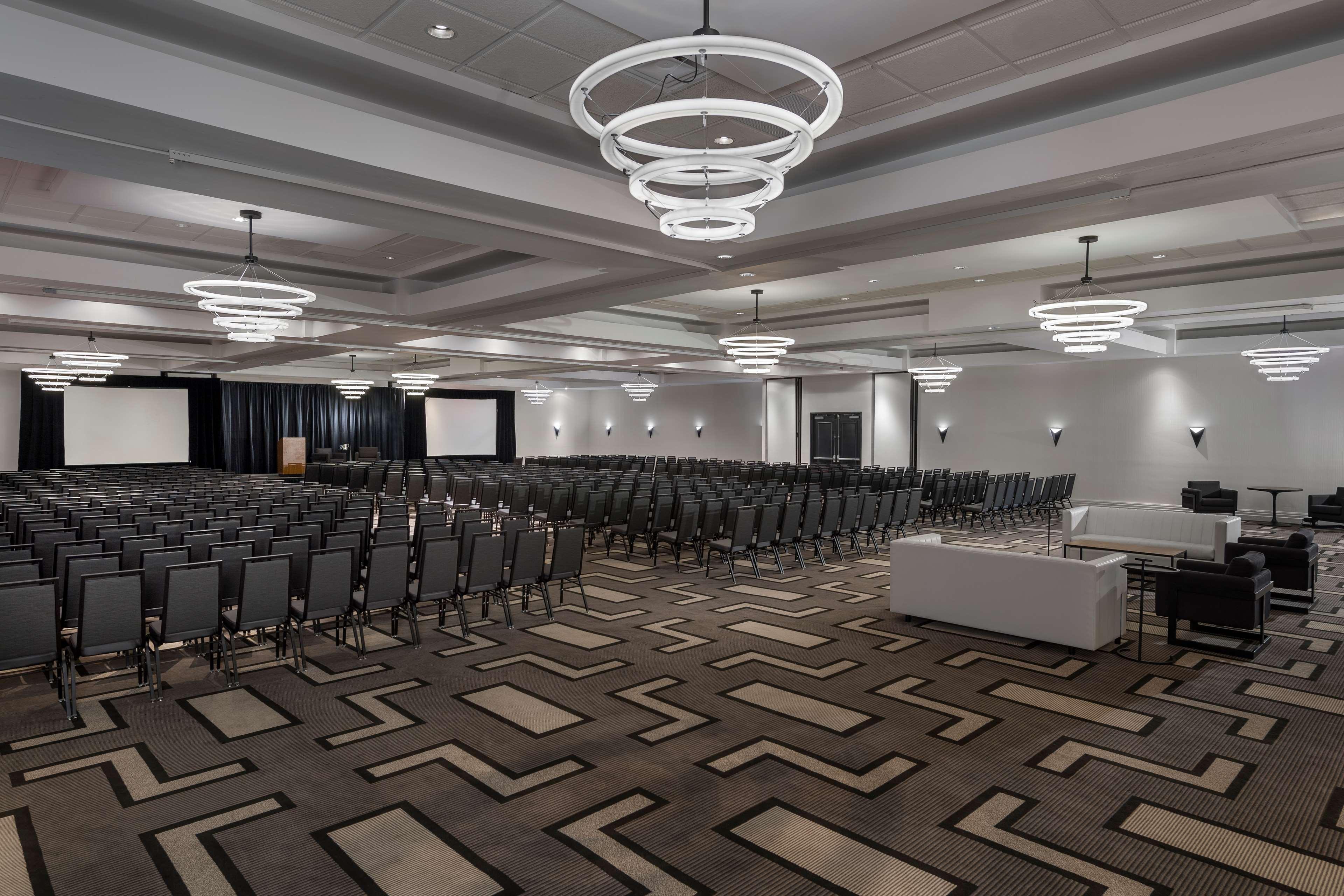 Hilton Boston-Woburn Hotel Exterior photo
