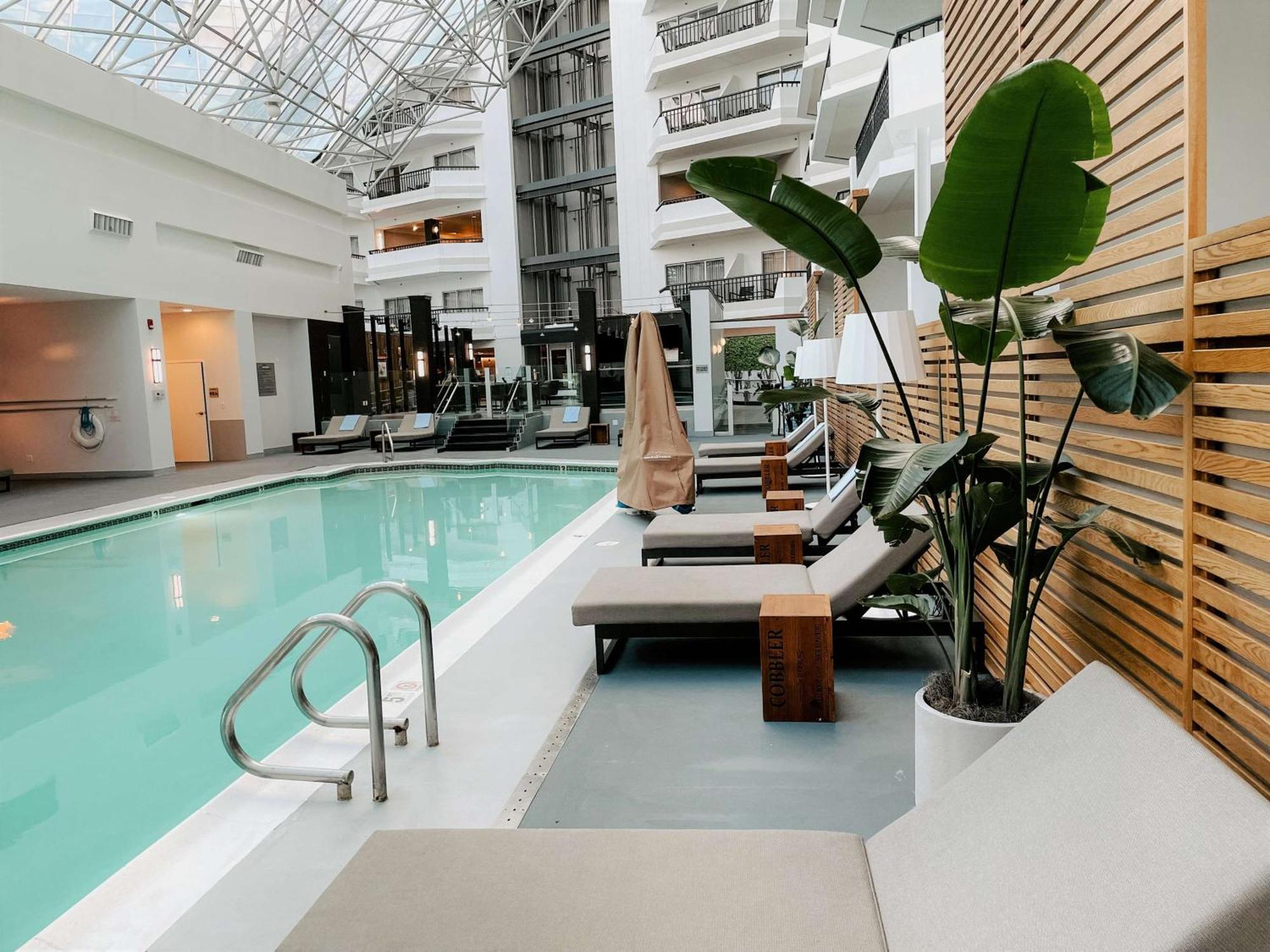 Hilton Boston-Woburn Hotel Exterior photo